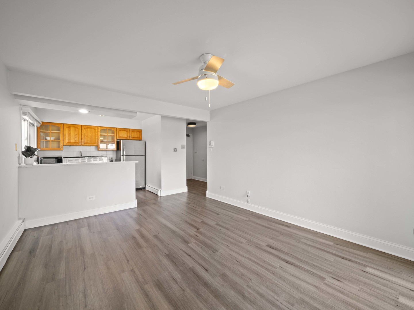 8820 N Western Avenue 1H
