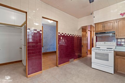 Tiny photo for 2240 Wesley Avenue, Berwyn, IL 60402 (MLS # 12506049)