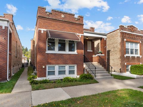 Tiny photo for 2240 Wesley Avenue, Berwyn, IL 60402 (MLS # 12506049)