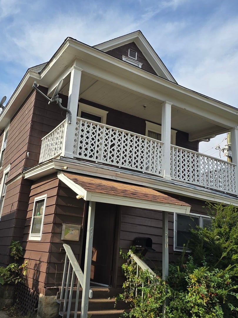 511 Jackson Street