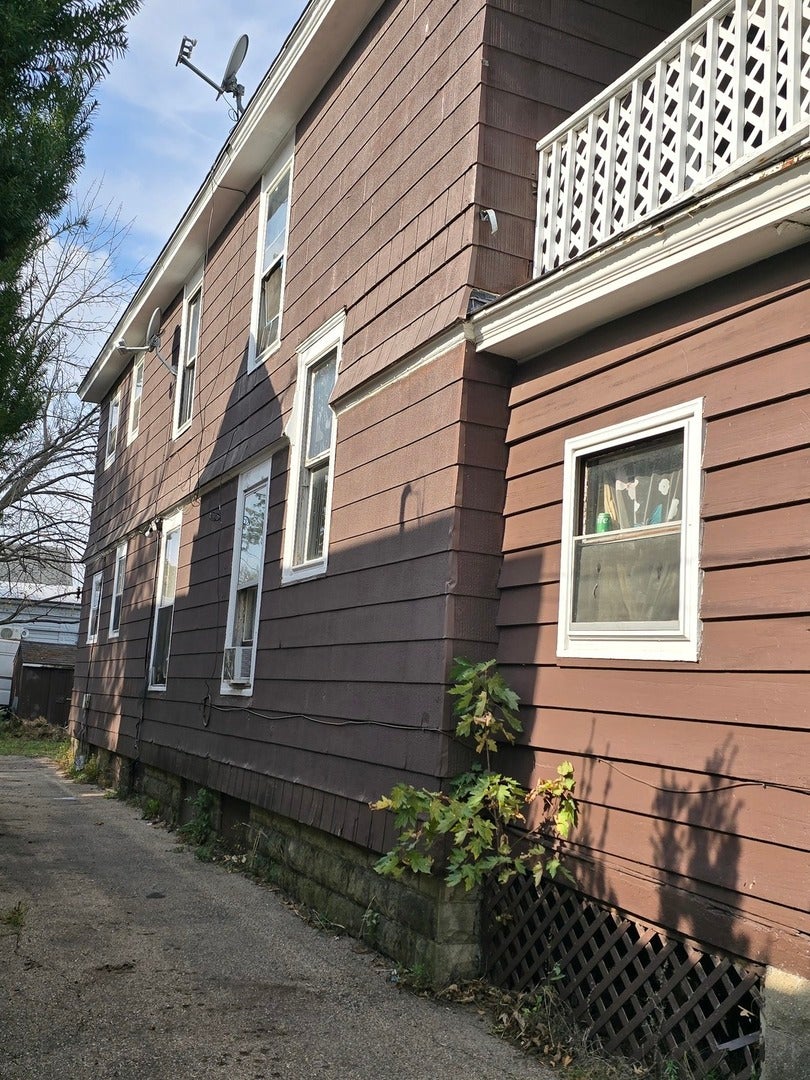 511 Jackson Street