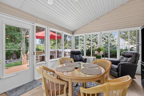 Tiny photo for 1120 Country Oak Drive, Ottawa, IL 61350 (MLS # 12743078)