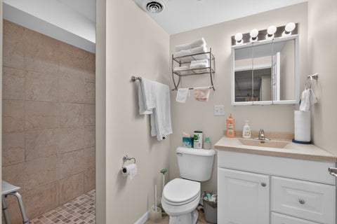 Tiny photo for 1120 Country Oak Drive, Ottawa, IL 61350 (MLS # 12743078)