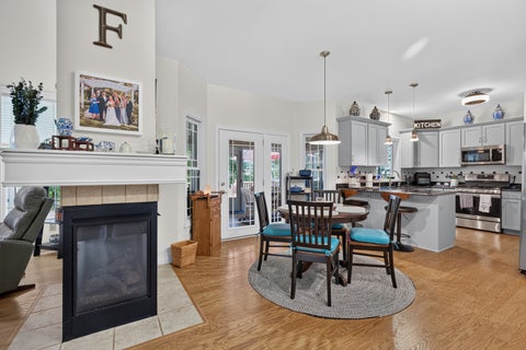 Tiny photo for 1120 Country Oak Drive, Ottawa, IL 61350 (MLS # 12743078)