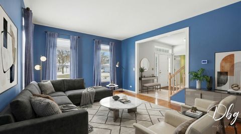 Tiny photo for 275 N Cambridge Court, Grayslake, IL 60030 (MLS # 12571073)