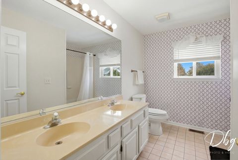 Tiny photo for 275 N Cambridge Court, Grayslake, IL 60030 (MLS # 12571073)