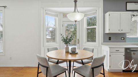 Tiny photo for 275 N Cambridge Court, Grayslake, IL 60030 (MLS # 12571073)