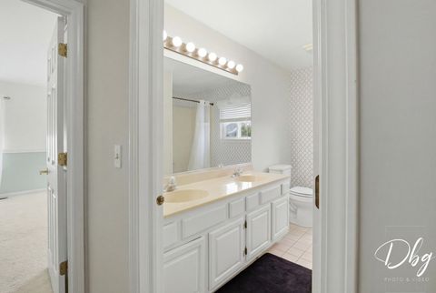 Tiny photo for 275 N Cambridge Court, Grayslake, IL 60030 (MLS # 12571073)