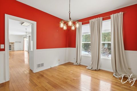 Tiny photo for 275 N Cambridge Court, Grayslake, IL 60030 (MLS # 12571073)