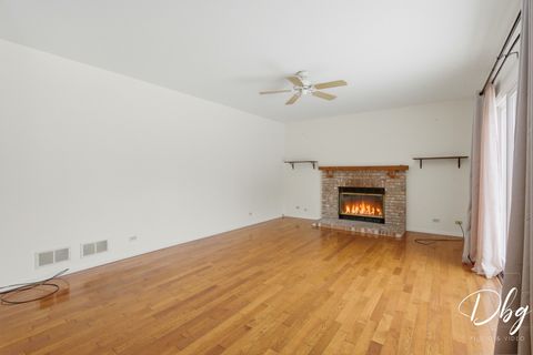 Tiny photo for 275 N Cambridge Court, Grayslake, IL 60030 (MLS # 12571073)