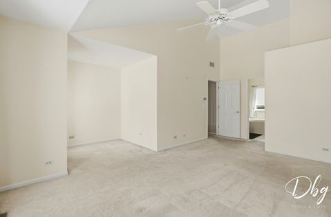 Tiny photo for 275 N Cambridge Court, Grayslake, IL 60030 (MLS # 12571073)