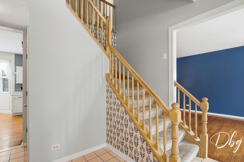 Tiny photo for 275 N Cambridge Court, Grayslake, IL 60030 (MLS # 12571073)