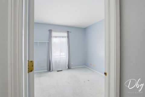 Tiny photo for 275 N Cambridge Court, Grayslake, IL 60030 (MLS # 12571073)