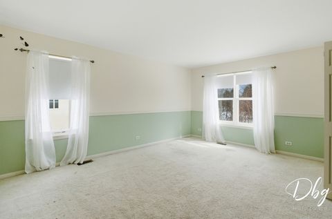 Tiny photo for 275 N Cambridge Court, Grayslake, IL 60030 (MLS # 12571073)