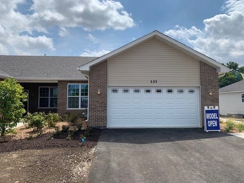 Tiny photo for 400 Bluebell Drive, Bolingbrook, IL 60440 (MLS # 12702415)