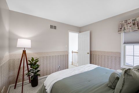 Tiny photo for 4 Corinth Court, Tinley Park, IL 60477 (MLS # 12338265)