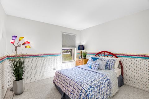 Tiny photo for 4 Corinth Court, Tinley Park, IL 60477 (MLS # 12338265)