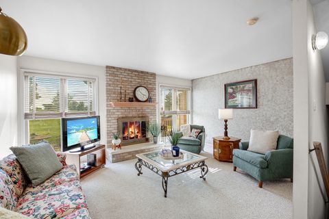 Tiny photo for 4 Corinth Court, Tinley Park, IL 60477 (MLS # 12338265)