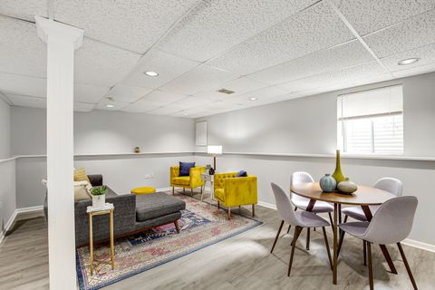 Tiny photo for 4 Corinth Court, Tinley Park, IL 60477 (MLS # 12338265)