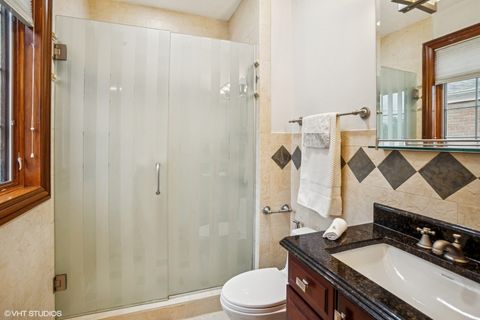 Tiny photo for 3832 W Chase Avenue, Lincolnwood, IL 60712 (MLS # 12487947)