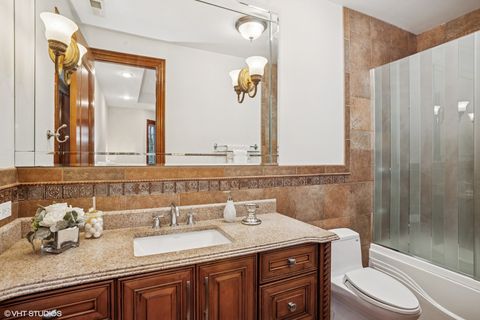 Tiny photo for 3832 W Chase Avenue, Lincolnwood, IL 60712 (MLS # 12487947)