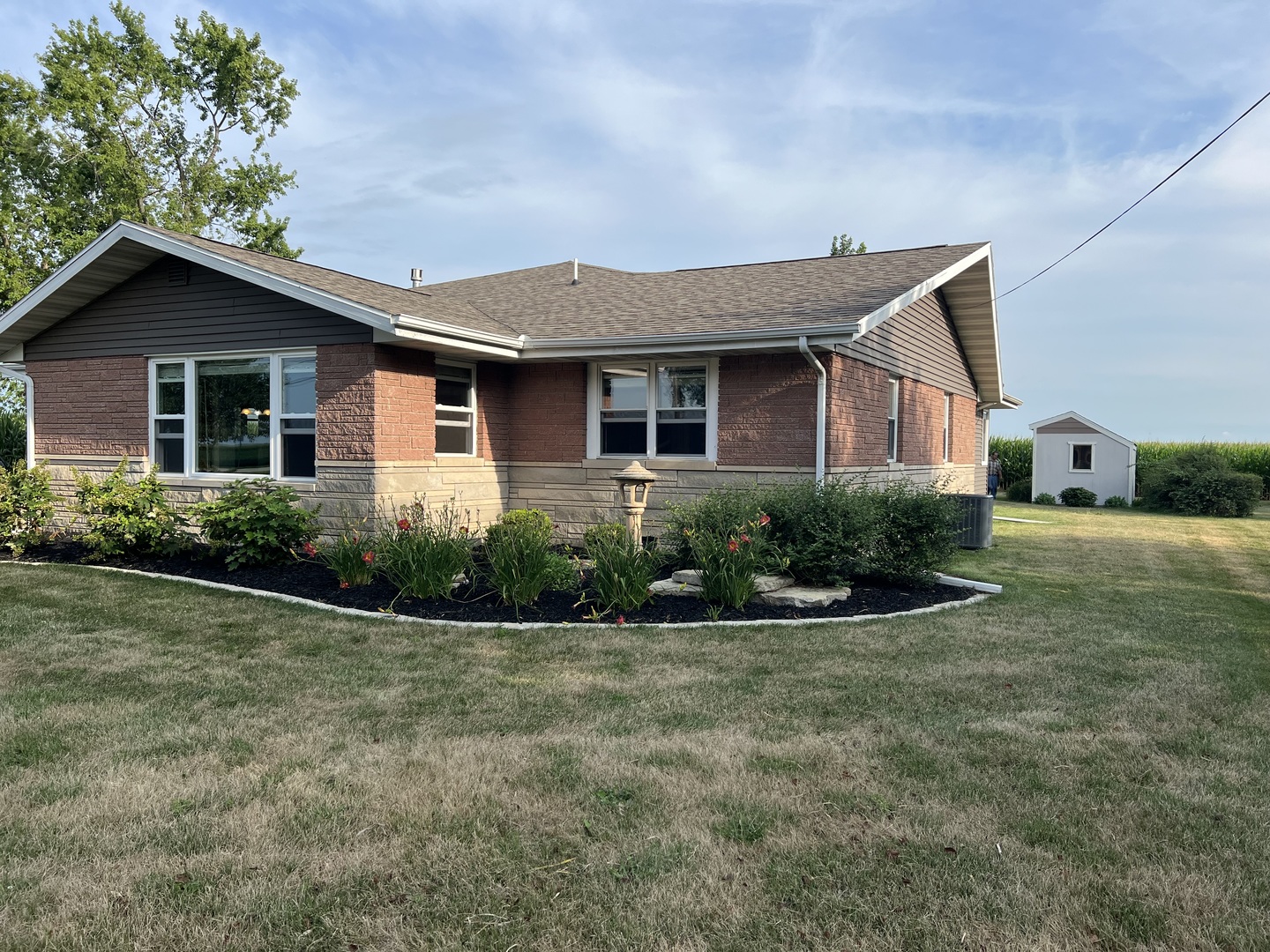 1271 E 500 N Rd