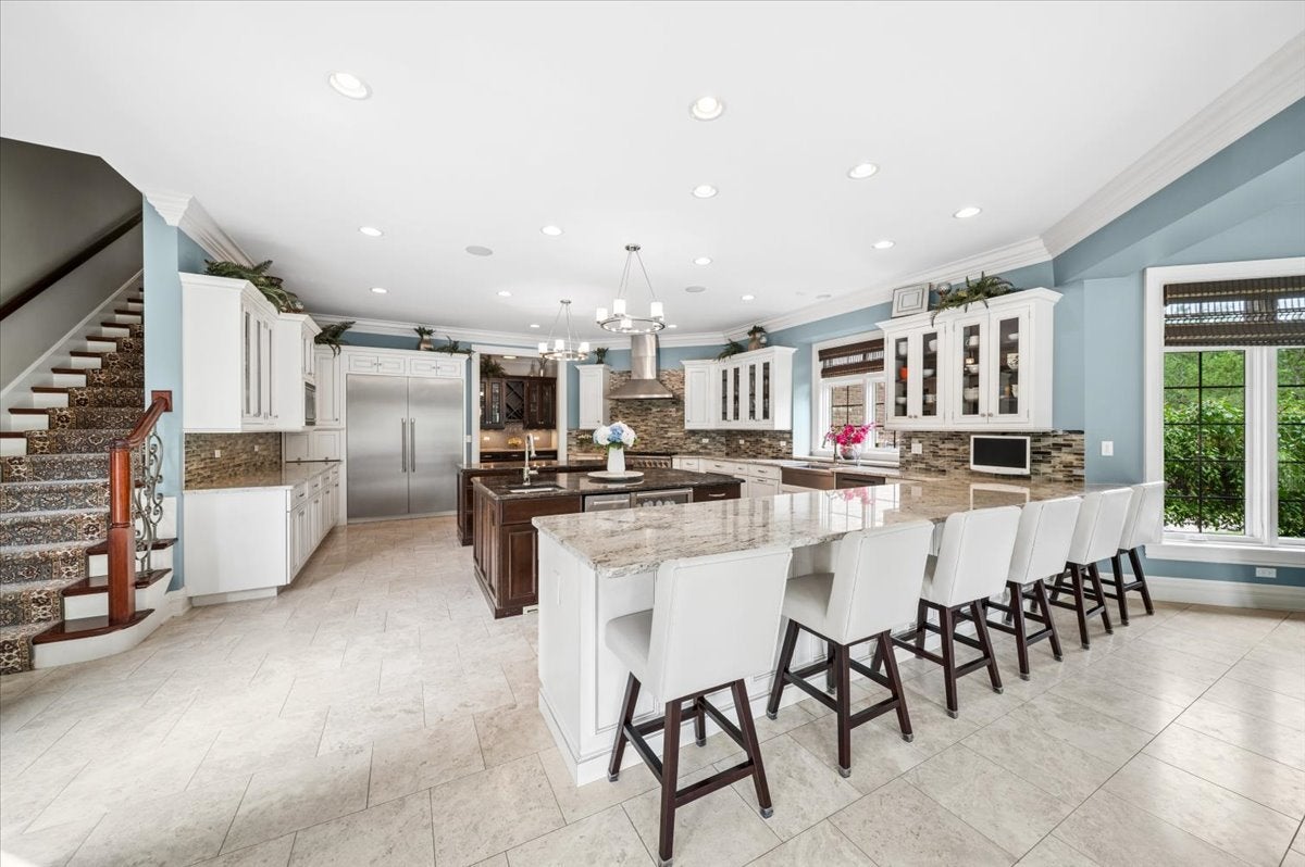 107 Forest Edge Drive