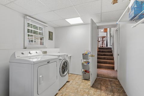 Tiny photo for 437 Tupelo Avenue, Naperville, IL 60540 (MLS # 12796505)