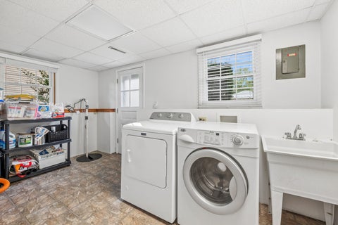 Tiny photo for 437 Tupelo Avenue, Naperville, IL 60540 (MLS # 12796505)