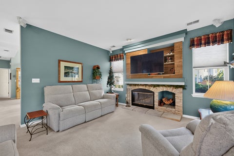 Tiny photo for 268 Grand Ridge Road, St. Charles, IL 60175 (MLS # 12798065)