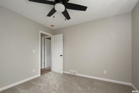 Tiny photo for 5306 16TH Avenue, Moline, IL 61265 (MLS # QC4268142)