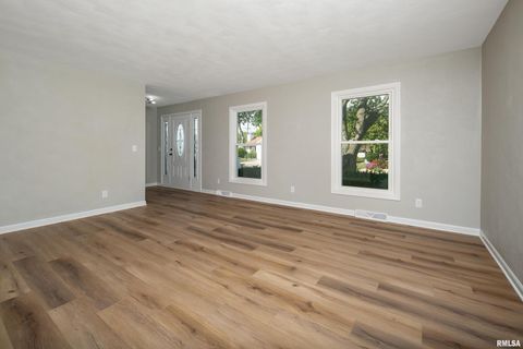 Tiny photo for 5306 16TH Avenue, Moline, IL 61265 (MLS # QC4268142)