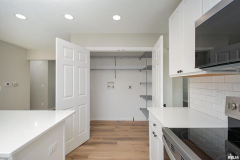 Tiny photo for 5306 16TH Avenue, Moline, IL 61265 (MLS # QC4268142)