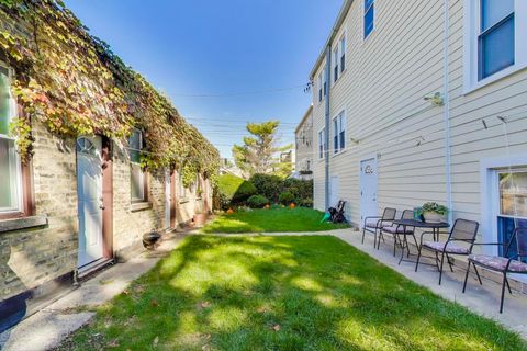 Tiny photo for 3836 N Richmond Street #1N, Chicago, IL 60618 (MLS # 12483054)
