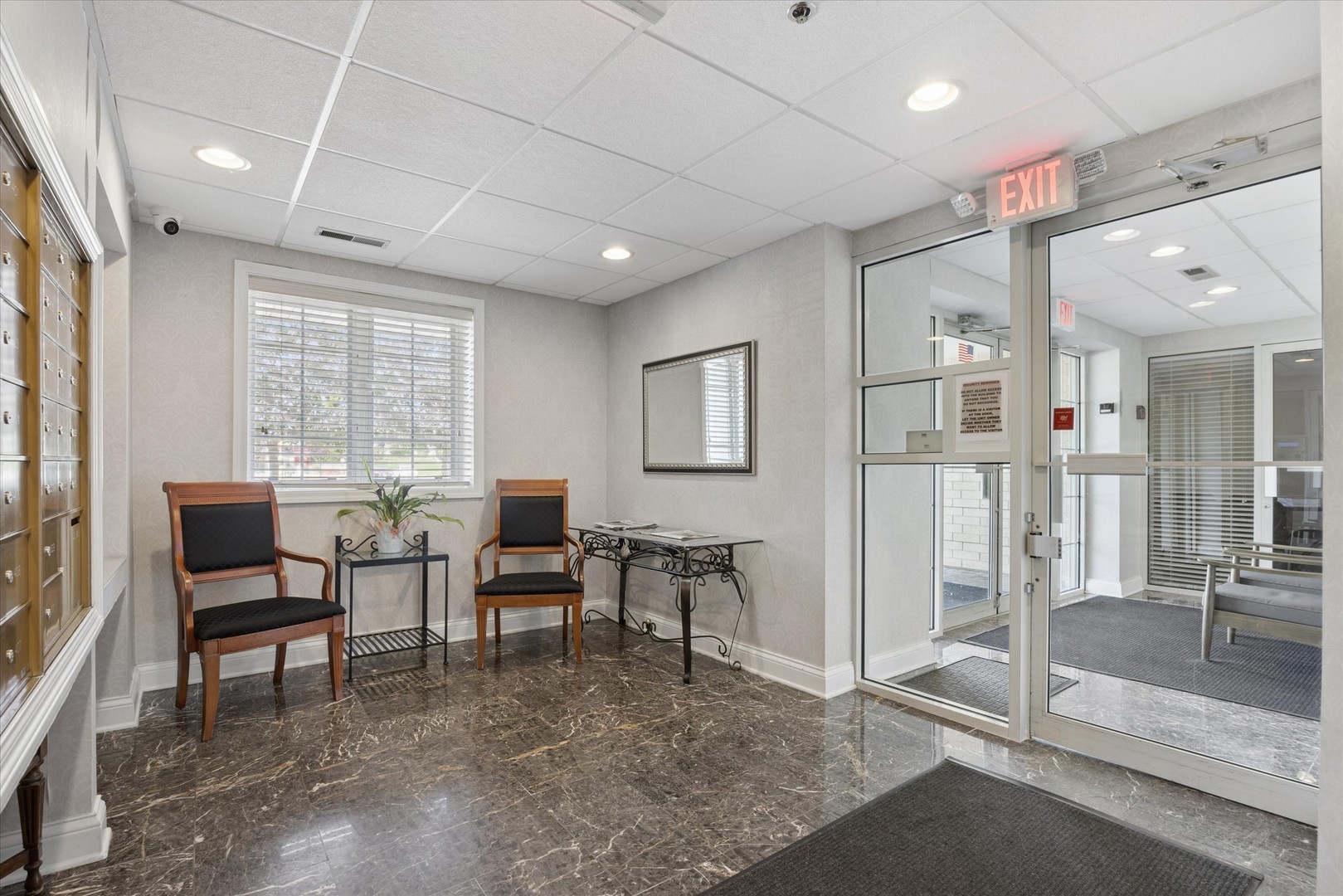 7051 W Touhy Avenue 604