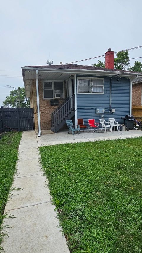 Tiny photo for 3201 Armitage Avenue, Melrose Park, IL 60160 (MLS # 12419905)