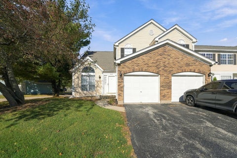 Photo of 4310 Buckingham Drive, Gurnee, IL 60031 (MLS # 12789004)