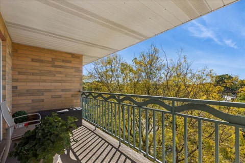 Tiny photo for 710 CREEKSIDE Drive #504, Mount Prospect, IL 60056 (MLS # 12776863)