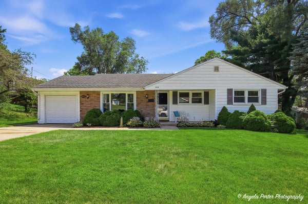 303 RIDGE ST, ALGONQUIN, IL 60102 - Image c4fe38ca8d079958aacfc7c6c85db3ff/3349744069