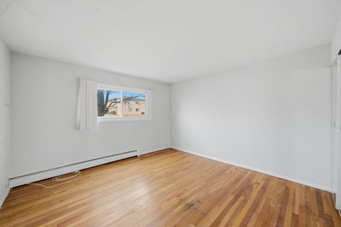 Tiny photo for 8888 Steven Drive #1C, Des Plaines, IL 60016 (MLS # 12603958)