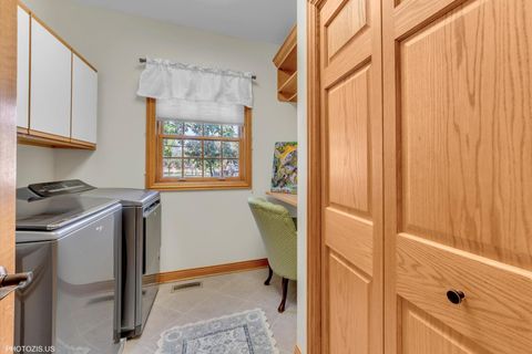 Tiny photo for 301 S Prospect Avenue, Park Ridge, IL 60068 (MLS # 12497946)