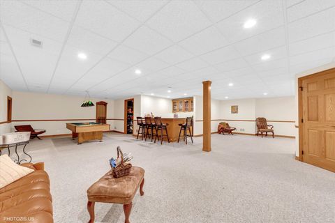 Tiny photo for 301 S Prospect Avenue, Park Ridge, IL 60068 (MLS # 12497946)