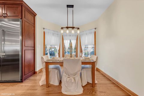 Tiny photo for 301 S Prospect Avenue, Park Ridge, IL 60068 (MLS # 12497946)