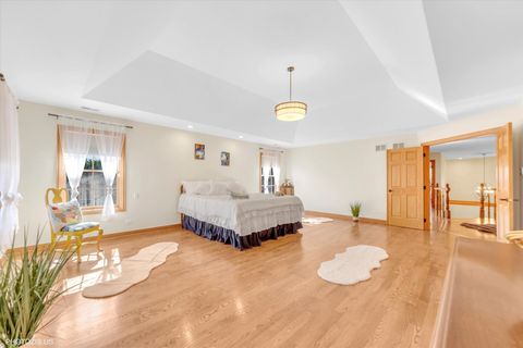 Tiny photo for 301 S Prospect Avenue, Park Ridge, IL 60068 (MLS # 12497946)