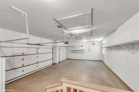 Tiny photo for 301 S Prospect Avenue, Park Ridge, IL 60068 (MLS # 12497946)