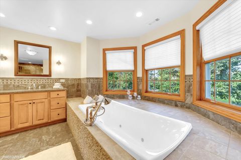 Tiny photo for 301 S Prospect Avenue, Park Ridge, IL 60068 (MLS # 12497946)