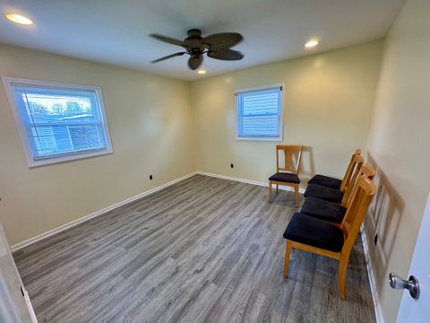 Tiny photo for 14056 S Marquette Avenue, Burnham, IL 60633 (MLS # 12623164)