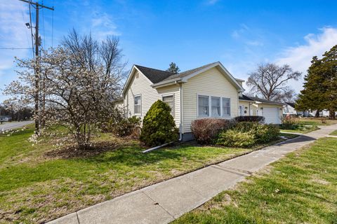 Tiny photo for 205 E Front Street, Fisher, IL 61843 (MLS # 12603290)
