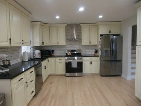 Tiny photo for 6711 W Shiawassie Drive, Palos Heights, IL 60463 (MLS # 12476060)