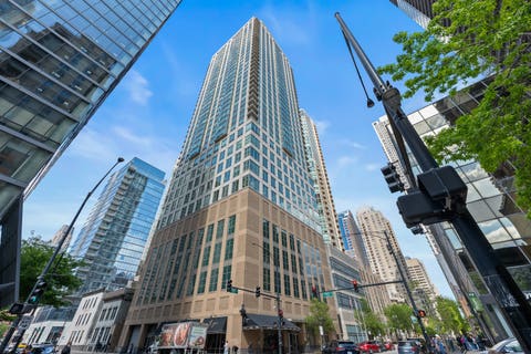 Photo of 2 E Erie Street #3014, Chicago, IL 60611 (MLS # 12718785)